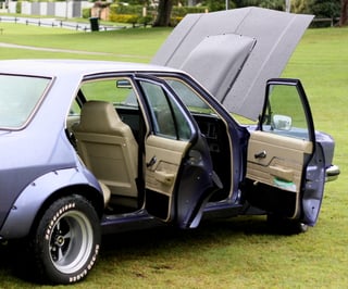 LX SLR 5000 Torana -