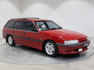 1989 HSV VN Commodore Wagon SV LE Build No 50 - Firethorn Red