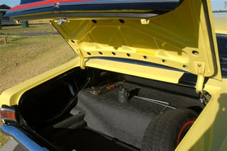 HK Bathurst 327 Monaro Series 1