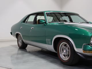 1976 Ford Falcon XB GT - Sherwood Green Metallic