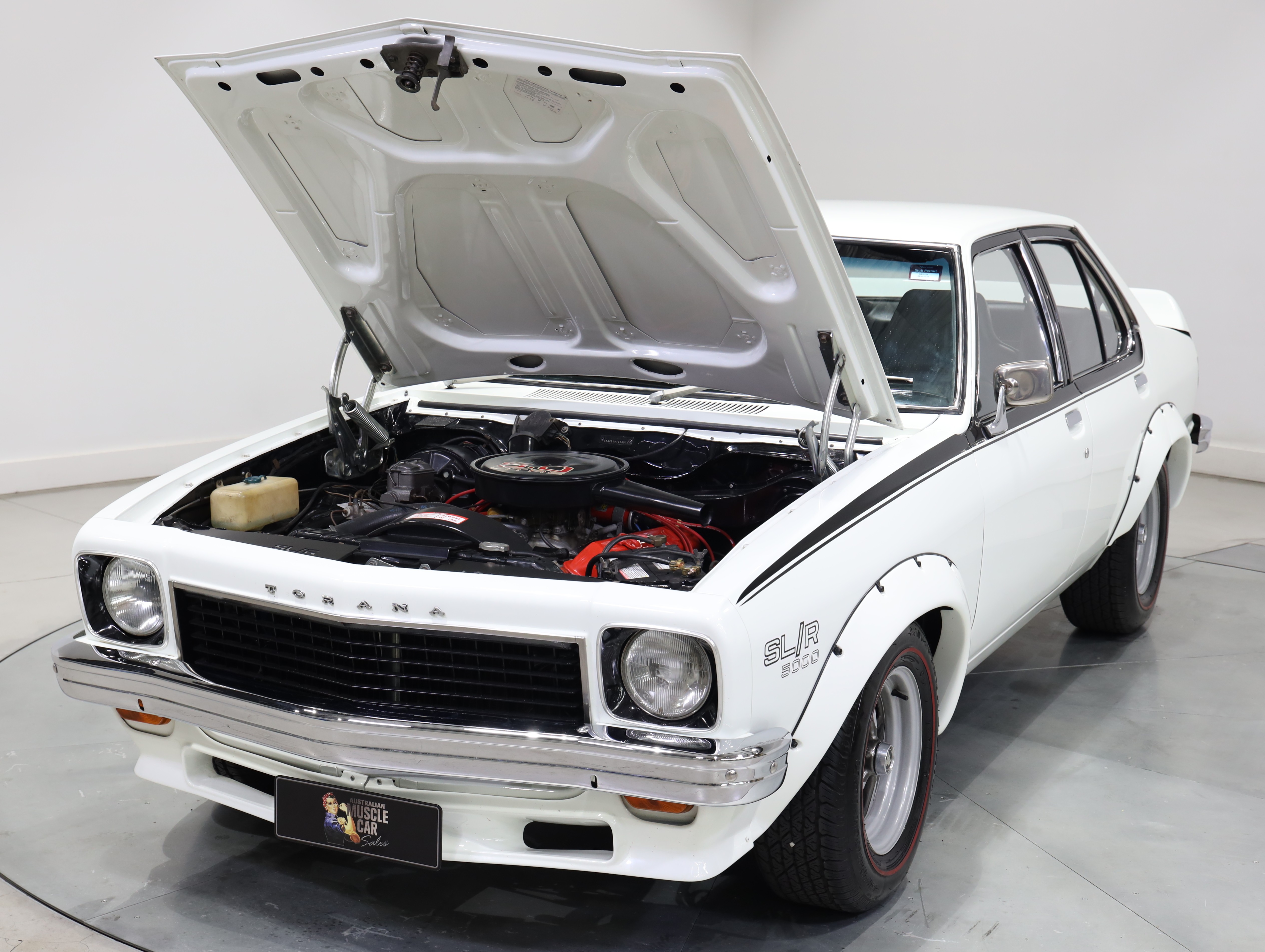1974 Holden LH Torana L34 SLR 5000 - Glacier White