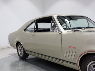 1968 Holden HK Monaro GTS 327 Bathurst - Silver Mink