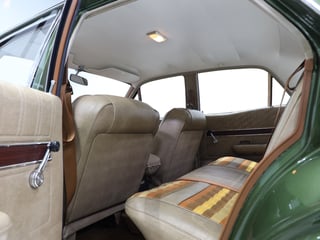 1971 Ford XY Fairmont 302 V8 - Jewel Green