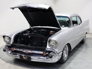 1957 Chevrolet Bel Air - Pillarless 2-Door Hardtop