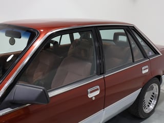 1985 Holden HDT VK Calais Director 333 Pack -  5.0 Litre V8
