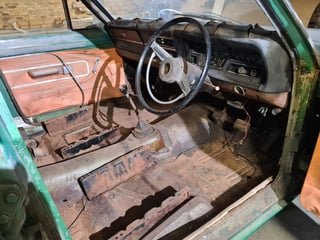 1971 Chrysler Valiant VG Pacer - Resto Project