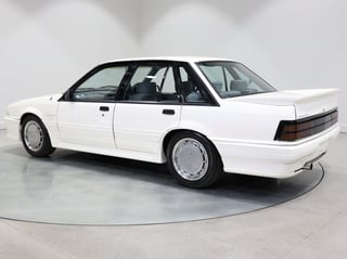 1987 HDT VL Brock Commodore Group 3 Signature Series - Build No 4175