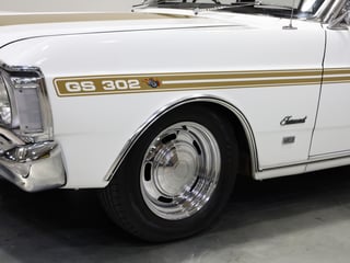 1971 Ford XY Fairmont 302ci Windsor - Ultra White