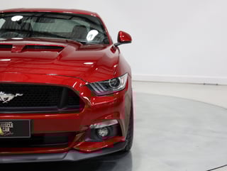 2017 Ford Mustang GT  6spd Man - Ruby Red Metallic