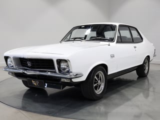 1972 Holden LJ Torana GTR XU1 - Glacier White