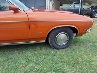 1976 XB Ford Fairmont 302 V8 - Copper Bronze