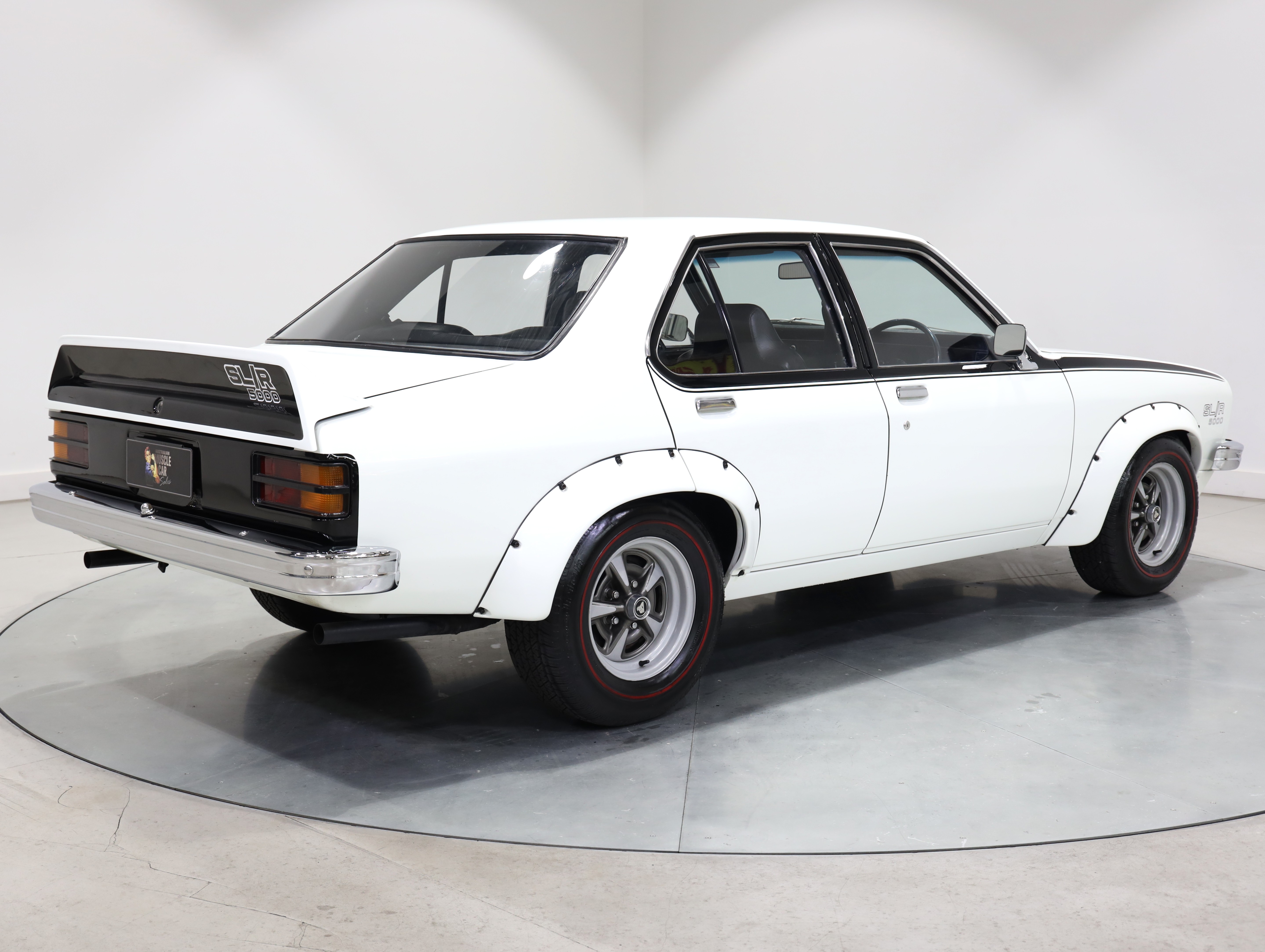 1974 Holden LH Torana L34 SLR 5000 - Glacier White