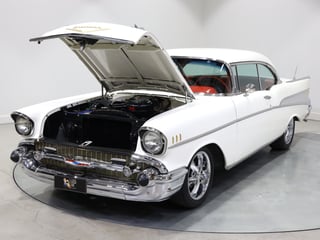 1957 Chevrolet Bel Air - Pillarless 2-Door Hardtop