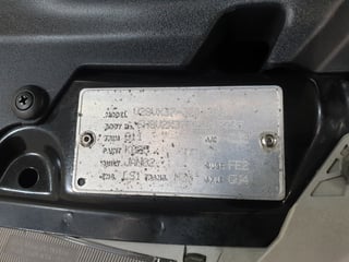 2002 Holden Monaro CV8