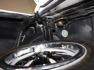 1974 Holden HQ Monaro GTS 308 4sp - Glacier White