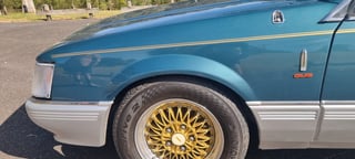 1985 Holden VK Calais 308 V8