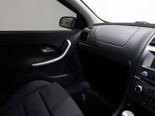 2006 Ford BF MKII XR8 Utility - 6sp Man - Octane Orange