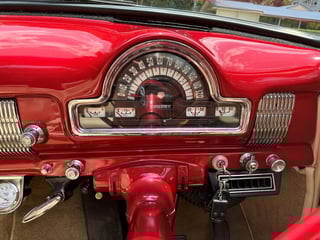 1952 Oldsmobile Super 88 Restomod - 6.0L LS2 V8