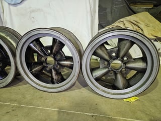 1975 Ford XB GT Falcon - Polar White