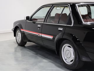 1980 HDT VC Brock Build No 367 - Tuxedo Black