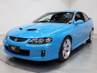 2004 Holden VZ Monaro CV8 - Turismo Mica - 1,974km