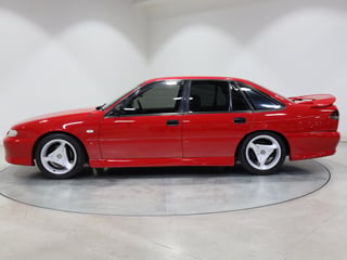 1996 HSV VS Clubsport Build No 1120 - Diablo Red