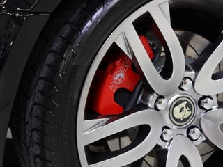 2004 HSV VZ Coupe 4 Build No. 059 - 8,161 km - Phantom Black