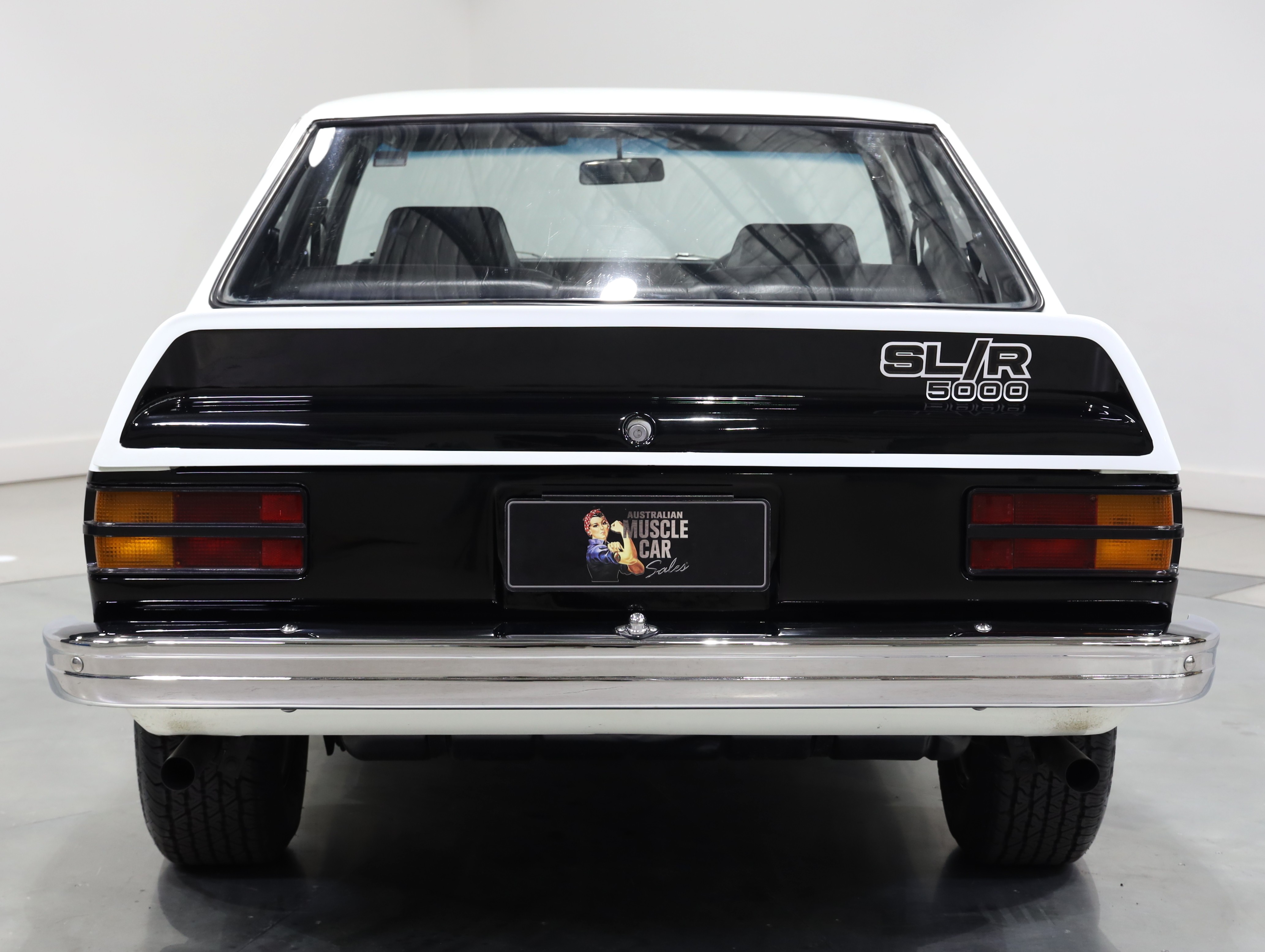 1974 Holden LH Torana L34 SLR 5000 - Glacier White