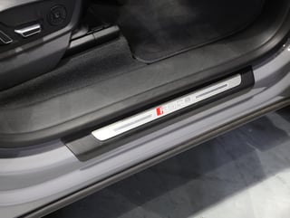 2024 Audi RSQ8 9,700km - Nardo Grey Enhanced 570 AWHP