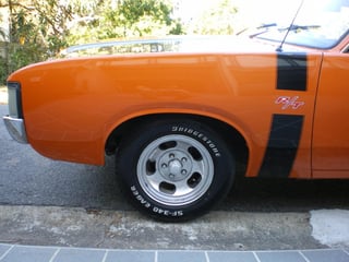 VJ Valiant Charger R/T Replica