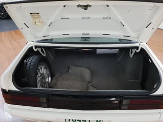 1987 VL HDT Group 3 Signature Series