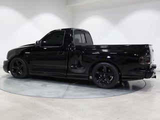 2004 Ford F-150 SVT Lightning RHD - Raven Black 