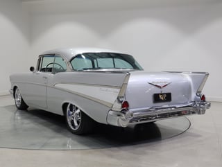 1957 Chevrolet Bel Air - Pillarless 2-Door Hardtop