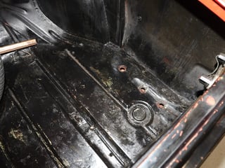 1975 Holden LH Torana SLR 5000 L34 - Salamanca Red 