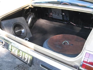 1977 HX Holden Kingswood Deluxe 4.2L