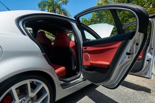 2008 HSV W427 Build No. 17 of 137 - 2,586 km