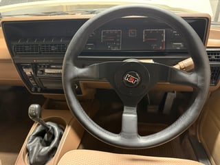 1985 Holden VK Commodore SL  4.9L V8 manual - 134 pack