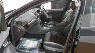 2015 FG-X Falcon XR8 Manual