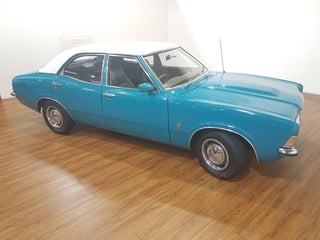 1972 Ford TC Cortina XL - 250 6 Cyl Top Loader