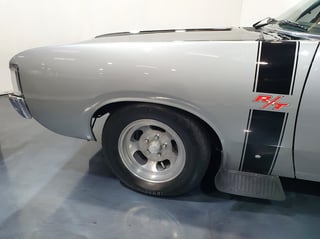 1971 VH Charger R/T E38 - BIG TANK