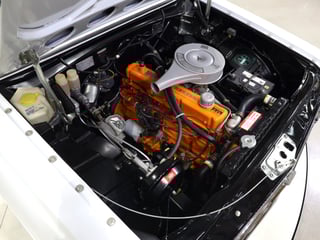 1967 Holden HR 186 S Utility - Grecian White