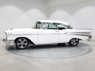 1957 Chevrolet Bel Air - Pillarless 2-Door Hardtop