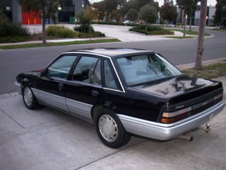 VL Calais Turbo 5 Speed Series 2