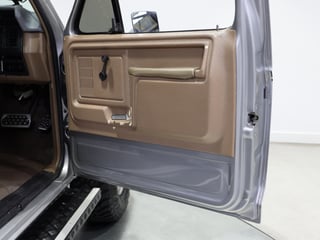 1982 Ford F-Series Pickup F100 RHD 4x4 - 351 V8