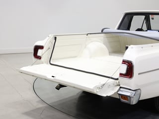 1971 Chrysler VG Valiant Wayfarer Utility 318ci Fireball V8 - Bondi Bleach White