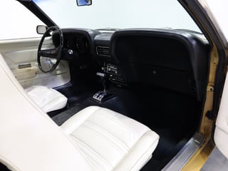 1970 Ford Mustang Convertible 302ci - Bright Gold 