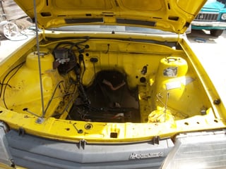 VK Commodore Ex Police Chaser