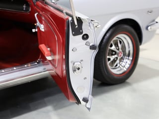 1965 Ford Mustang Fastback 2+2 - Silver Smoke Grey