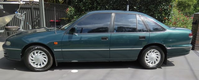 1994 Holden VR Commodore Acclaim - Image 62049