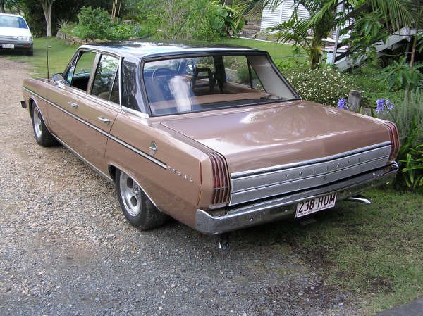 VG Valiant Regal - Image 9725